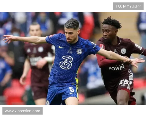 广州飞盘队在极限运动联赛中以65分稳居积分榜首位